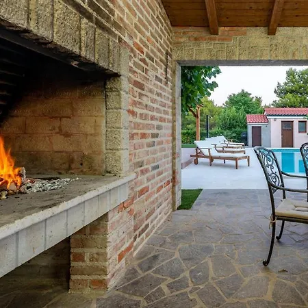 Maestral - Adriatic Luxury Villas Vir