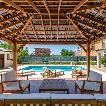 Maestral - Adriatic Luxury Villas Vir